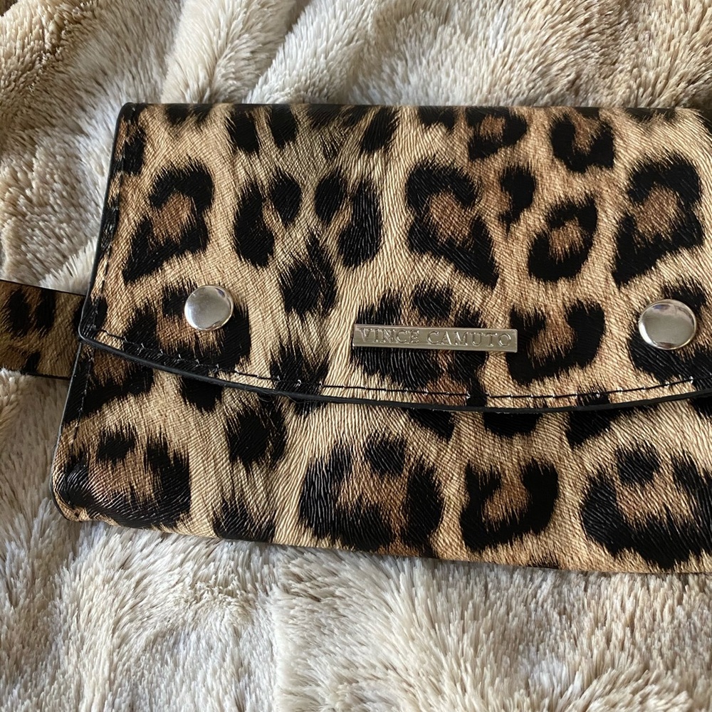 Vince Camuto Belt Bag